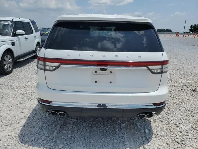 5LM5J7XC6LGL17524 2020 2020 Lincoln Aviator- Reserve 6