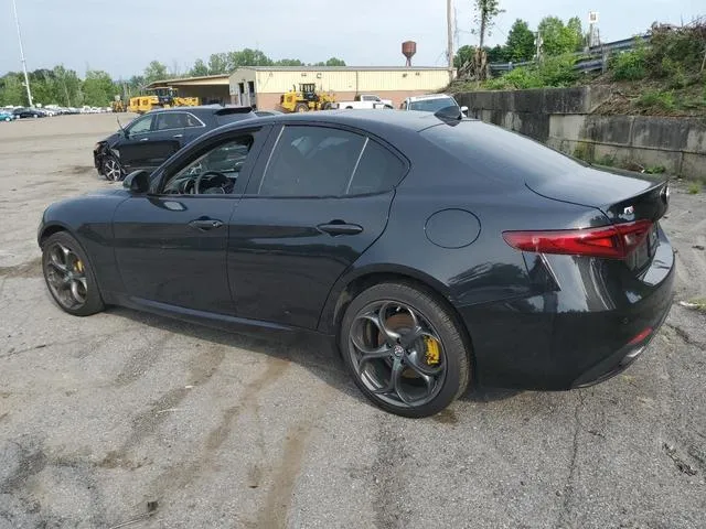 ZARFAEEN0H7539316 2017 2017 Alfa Romeo Giulia- Ti Q4 2