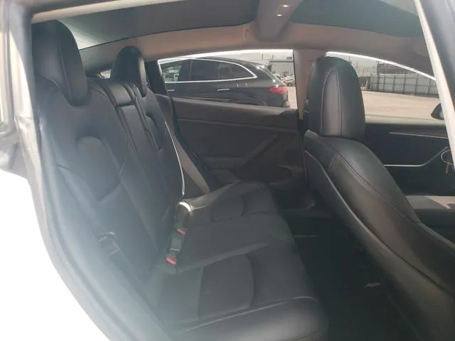 5YJ3E1EA8NF203782 2022 2022 Tesla MODEL 3 10