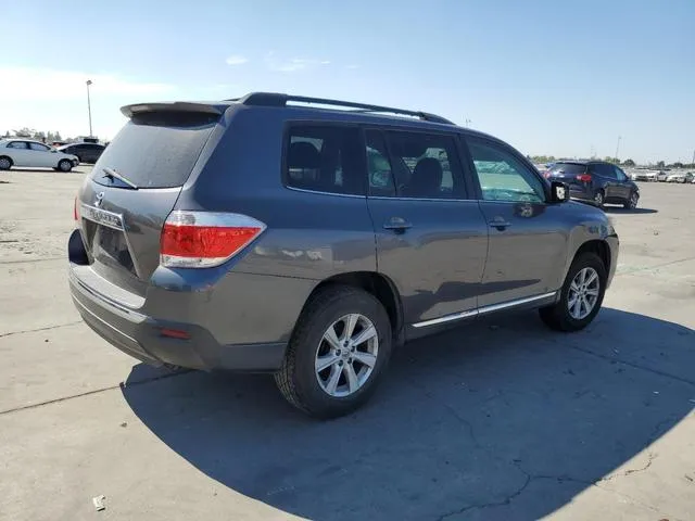 5TDZK3EH6DS100687 2013 2013 Toyota Highlander- Base 3