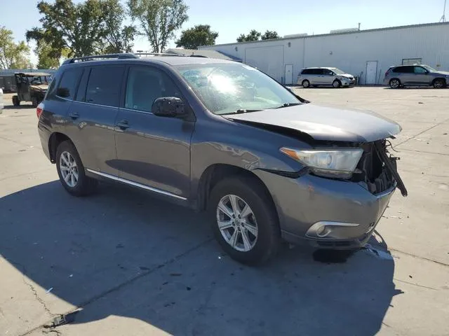 5TDZK3EH6DS100687 2013 2013 Toyota Highlander- Base 4