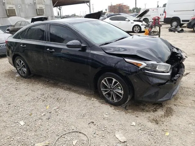 3KPF24AD1PE508380 2023 2023 KIA Forte- LX 4