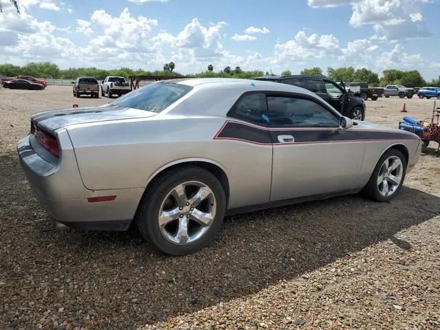 2B3CJ4DV6AH320719 2010 2010 Dodge Challenger- SE 3