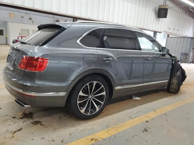 SJAAC2ZV6HC013823 2017 2017 Bentley Bentayga 3