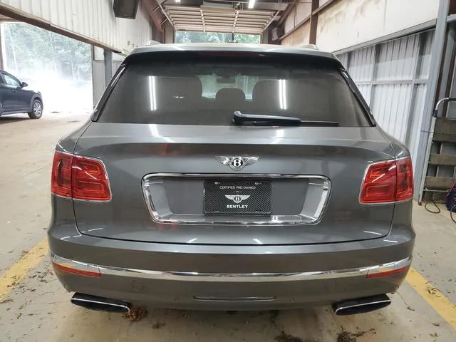 SJAAC2ZV6HC013823 2017 2017 Bentley Bentayga 6