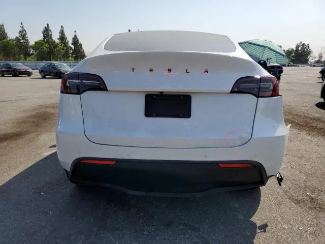 7SAYGDEE7NF535865 2022 2022 Tesla MODEL Y 6