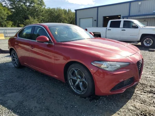 ZARFAEENXH7557452 2017 2017 Alfa Romeo Giulia- Ti Q4 4