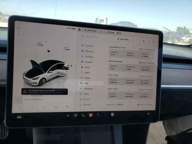 5YJ3E1EA9PF691899 2023 2023 Tesla MODEL 3 9