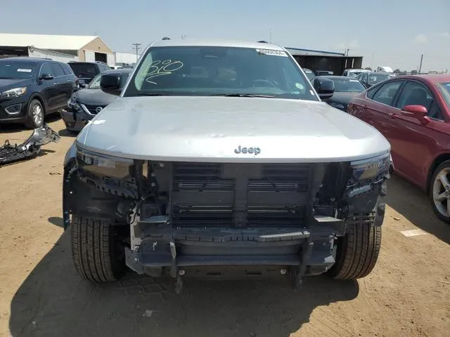 1C4RJKAG3P8802470 2023 2023 Jeep Grand Cherokee- L Laredo 5