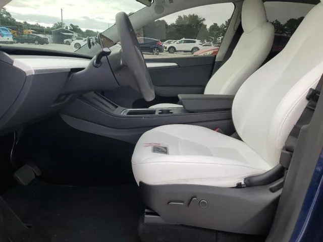 7SAYGDEE4PA159335 2023 2023 Tesla MODEL Y 7