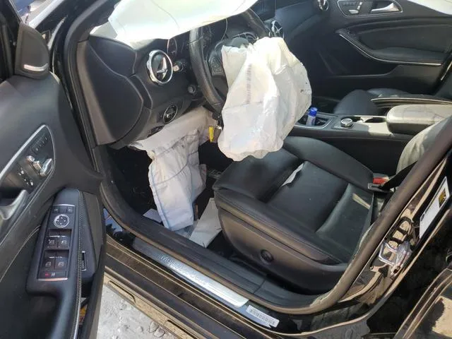 WDCTG4EB8KJ533330 2019 2019 Mercedes-Benz GLA-Class- 250 8