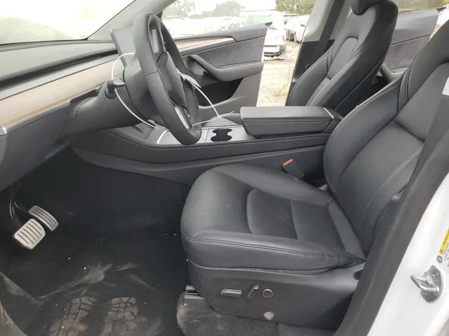 7SAYGDEF5PF963588 2023 2023 Tesla MODEL Y 7