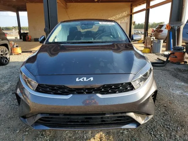 3KPF24AD7PE640270 2023 2023 KIA Forte- LX 5