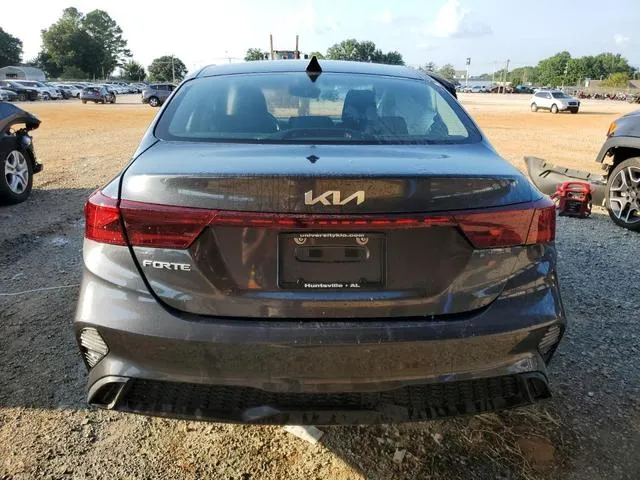 3KPF24AD7PE640270 2023 2023 KIA Forte- LX 6