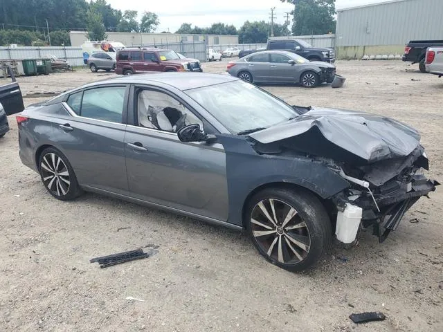 1N4BL4CV3KC138606 2019 2019 Nissan Altima- SR 4