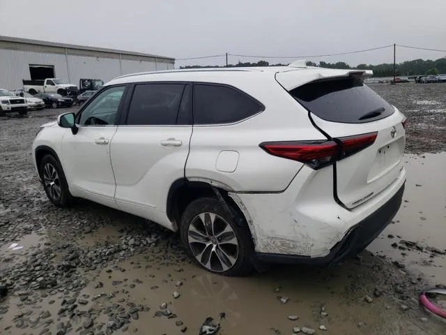 5TDGZRBH8MS527170 2021 2021 Toyota Highlander- Xle 2