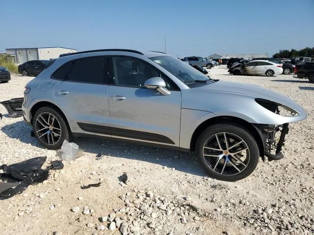 WP1AA2A55PLB15966 2023 2023 Porsche Macan- Base 4