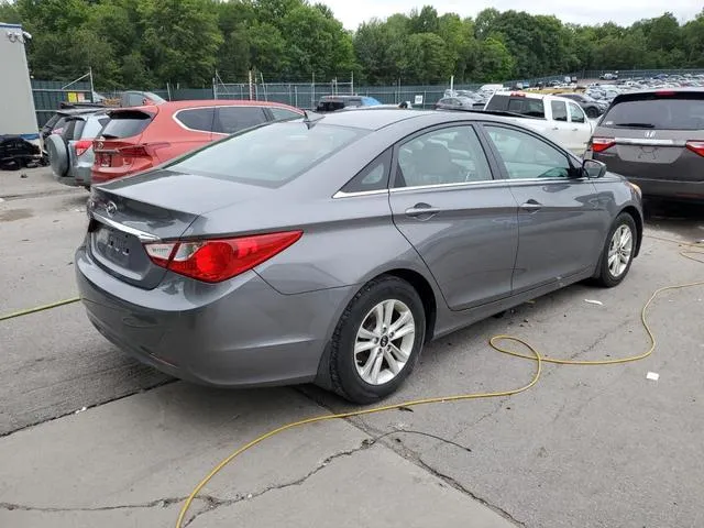 5NPEB4ACXDH670082 2013 2013 Hyundai Sonata- Gls 3