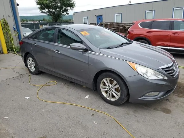 5NPEB4ACXDH670082 2013 2013 Hyundai Sonata- Gls 4