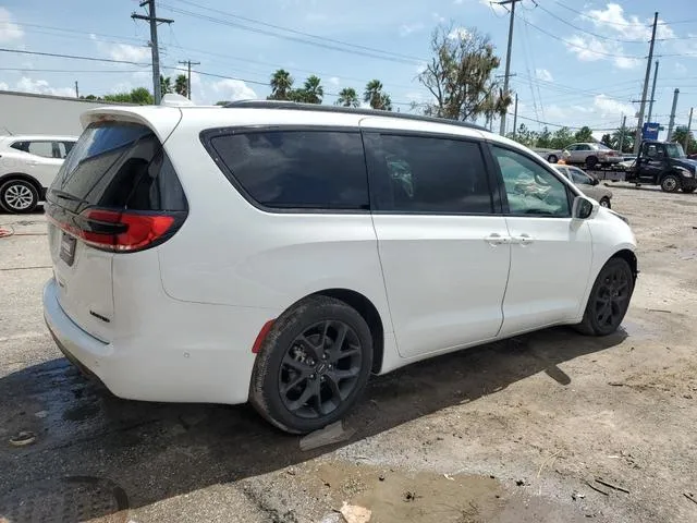 2C4RC1GG3NR157333 2022 2022 Chrysler Pacifica- Limited 3