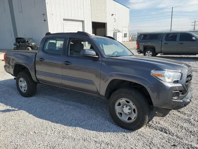 5TFCZ5AN2JX150789 2018 2018 Toyota Tacoma- Double Cab 4