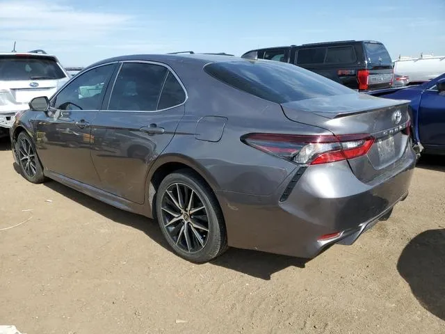 4T1G11AK0NU700579 2022 2022 Toyota Camry- SE 2