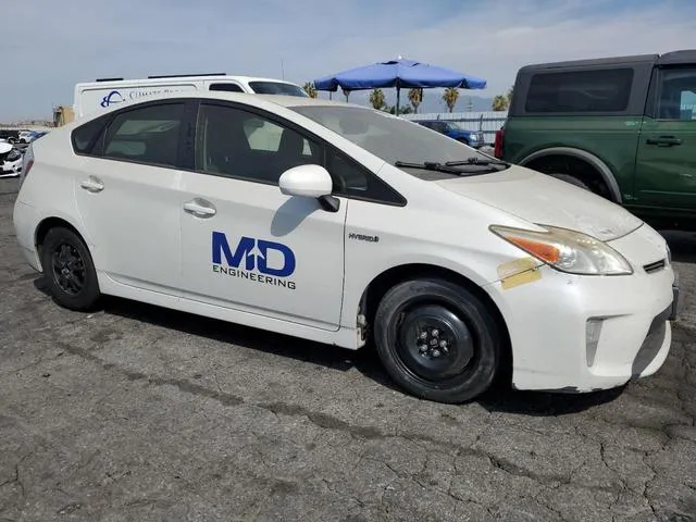 JTDKN3DUXF0456119 2015 2015 Toyota Prius 4