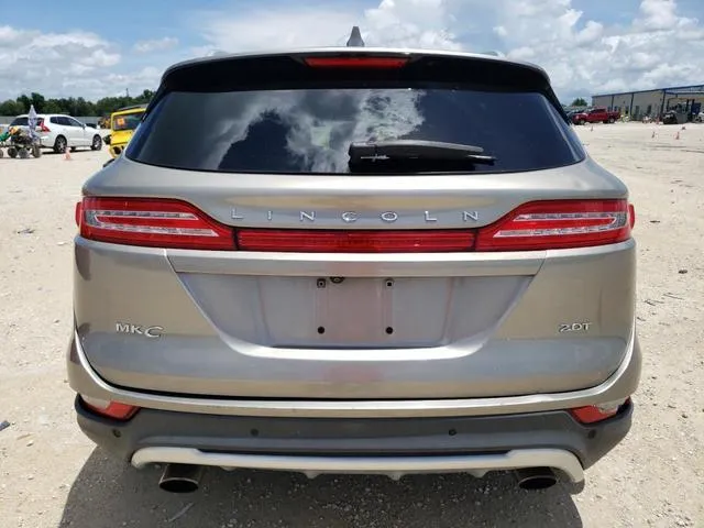 5LMCJ1C9XHUL00426 2017 2017 Lincoln MKC- Premiere 6