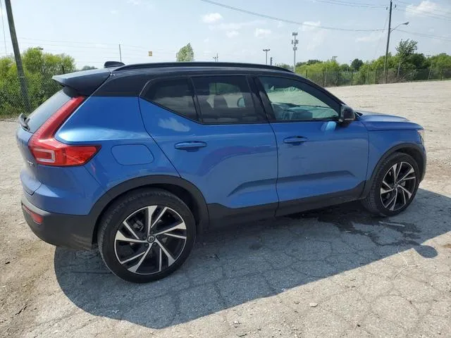 YV4162UM8M2488598 2021 2021 Volvo XC40- T5 R-Design 3