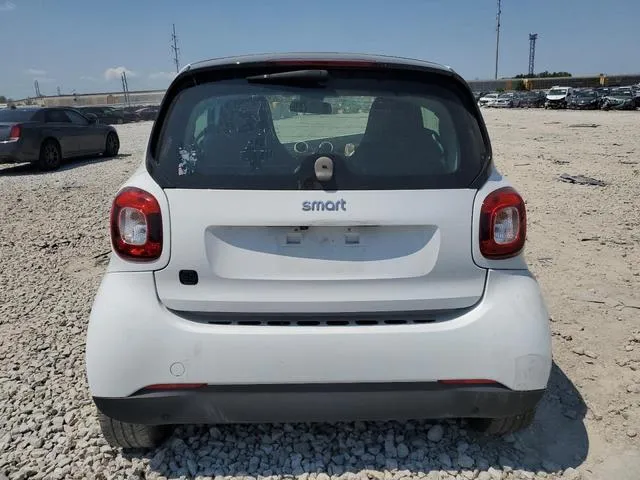 WMEFJ9BA5JK315174 2018 2018 Smart Fortwo 6