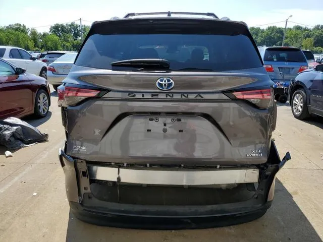 5TDYRKEC2NS136075 2022 2022 Toyota Sienna- Xle 6