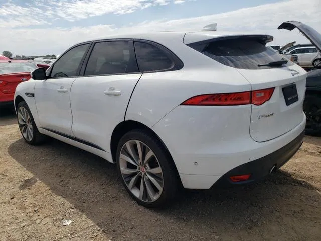 SADCL2BV8HA493722 2017 2017 Jaguar F-Pace- R - Sport 2