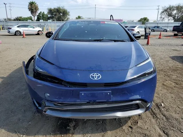 JTDADABU4R3008113 2024 2024 Toyota Prius- LE 5