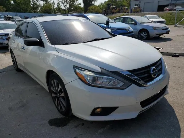 1N4AL3AP8HC156697 2017 2017 Nissan Altima- 2-5 4