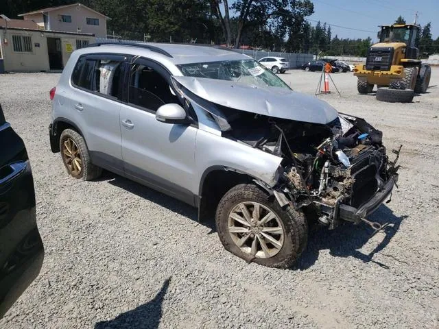 WVGBV7AXXHK050897 2017 2017 Volkswagen Tiguan- S 4