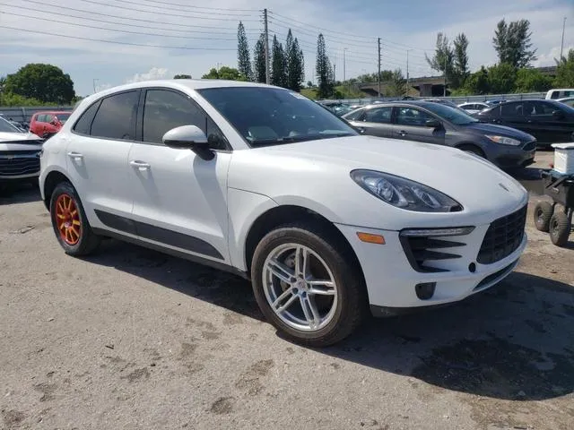 WP1AB2A57GLB50019 2016 2016 Porsche Macan- S 4