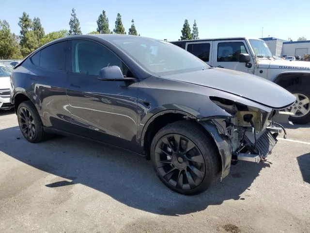 7SAYGAEE3RF074975 2024 2024 Tesla MODEL Y 4