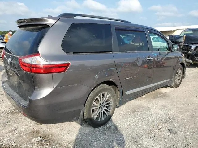 5TDYZ3DC3JS932142 2018 2018 Toyota Sienna- Xle 3