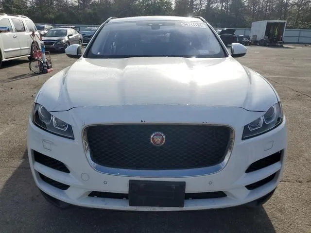 SADCJ2GXXJA291390 2018 2018 Jaguar F-Pace- Premium 5