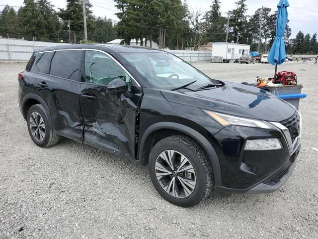 5N1AT3BA4MC791524 2021 2021 Nissan Rogue- SV 4