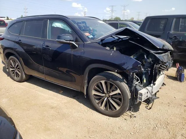 5TDJZRBHXMS147625 2021 2021 Toyota Highlander- Xse 4