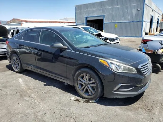 5NPE24AF8HH437589 2017 2017 Hyundai Sonata- SE 4