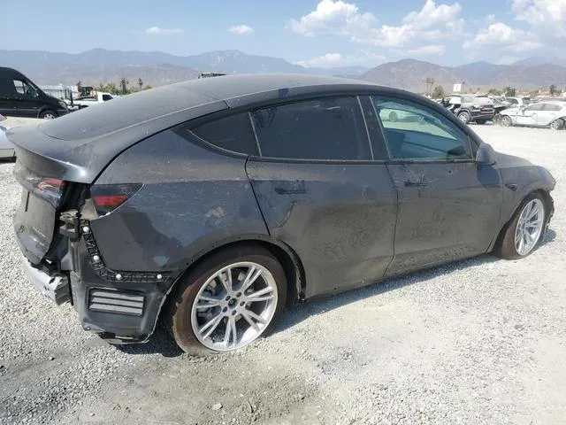 7SAYGAEE7RF020806 2024 2024 Tesla MODEL Y 3