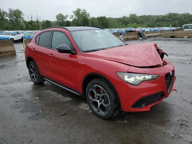 ZASPAKBN2R7D77716 2024 2024 Alfa Romeo Stelvio- TI 4