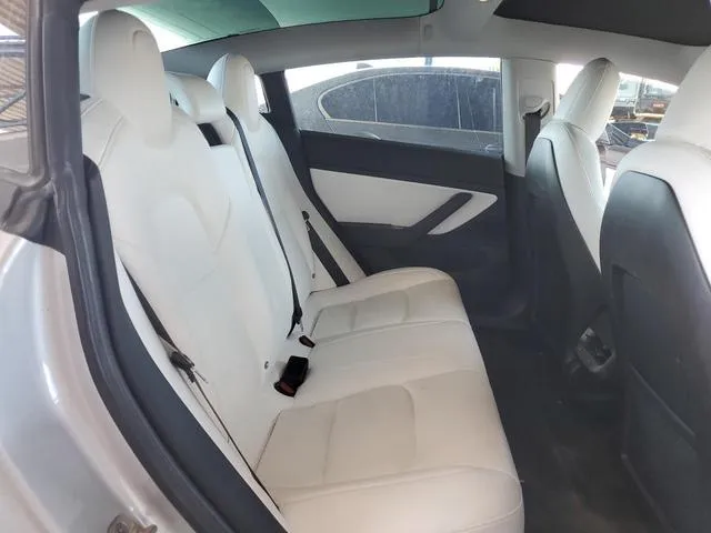 5YJ3E1EB6JF074315 2018 2018 Tesla MODEL 3 10