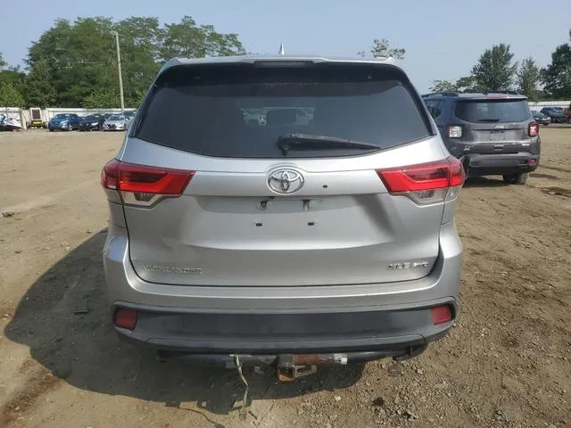 5TDJZRFH2HS466923 2017 2017 Toyota Highlander- SE 6