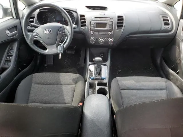 3KPFK4A71JE189340 2018 2018 KIA Forte- LX 8