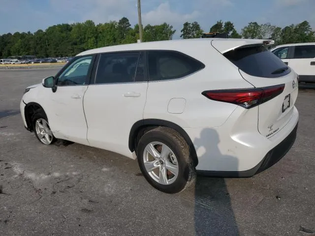 5TDKDRAH2PS041159 2023 2023 Toyota Highlander- L 2