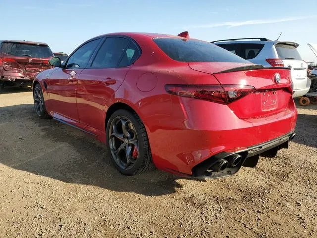 ZARFAEAV4J7581788 2018 2018 Alfa Romeo Giulia- Quadrifoglio 2