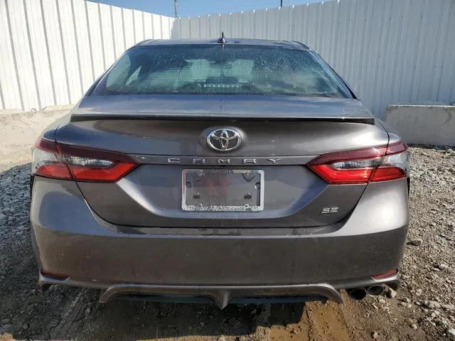 4T1G11AK7MU413352 2021 2021 Toyota Camry- SE 6